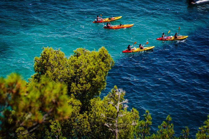 Sea Kayaking Tour in Split - Group Size and Accessibility