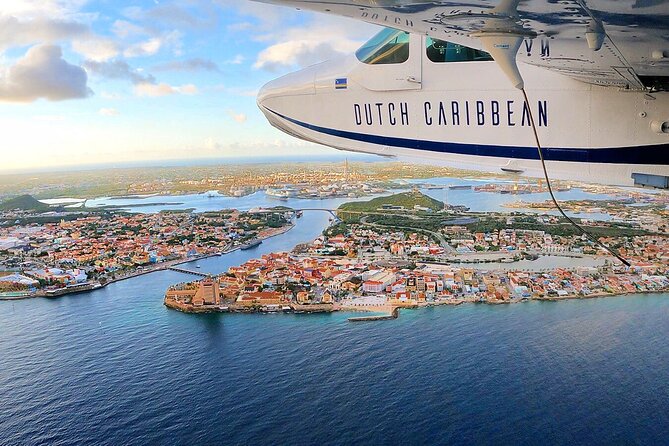 Sea Plane Splash and Go Private Tour in Willemstad - Pilots Professionalism and Safety
