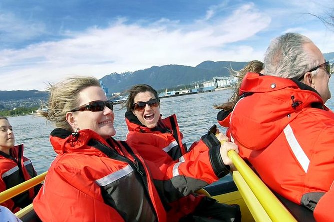 Sea Vancouver City and Harbour Tour - Wildlife Spotting