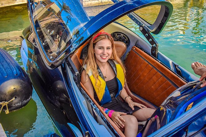 Seabreacher Ride in Cancun - Certified Instructors and Safety