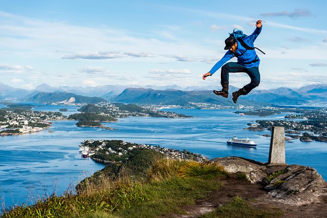Seakayak And Hike in Ålesund - Comprehensive Experience Highlights