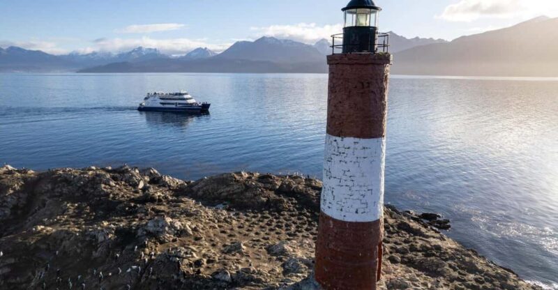 Sealing Through the Beagle Channel to the Lighthouse - Key Points