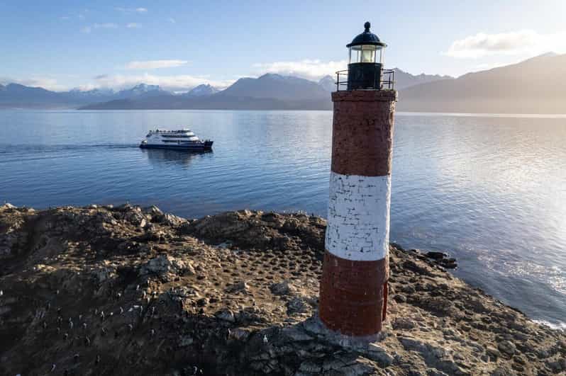 Sealing Through the Beagle Channel to the Lighthouse - Itinerary Highlights