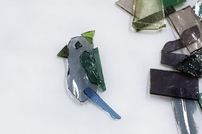 Seasonal Glass Decor Workshop - Accessibility and Participation