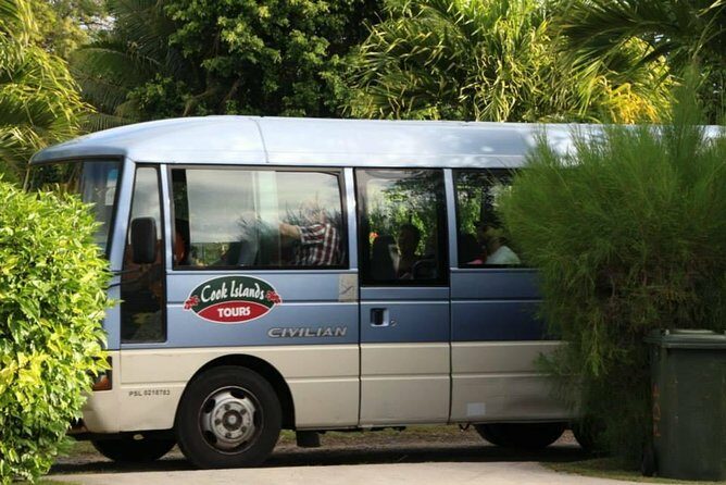 Seat in Coach Transfer from Rarotonga Hotel to Airport - Key Points
