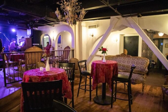 Seattle: Craft Cocktail and Gourmet Food Walking Tour - Reservation and Cancellation Details