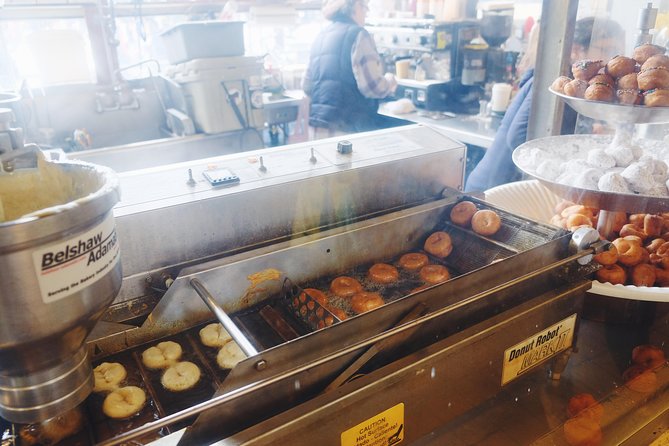 Seattle Delicious Donut Adventure & Walking Food Tour - Inclusions
