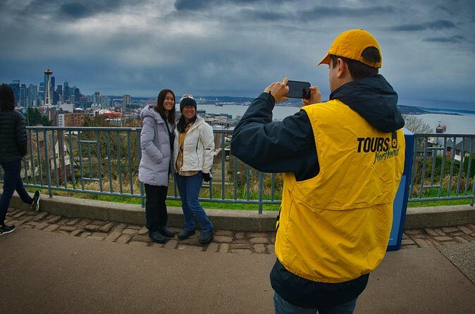 Seattle Land and Sea Tour Experience - Who Should Consider This Tour?