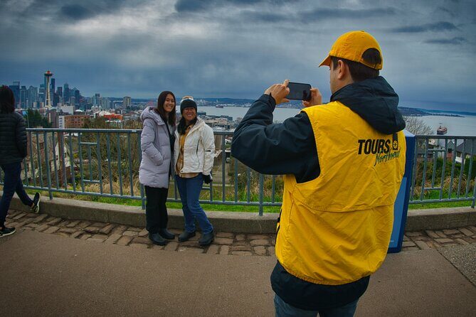 Seattle Land and Sea Tour Experience - FAQ