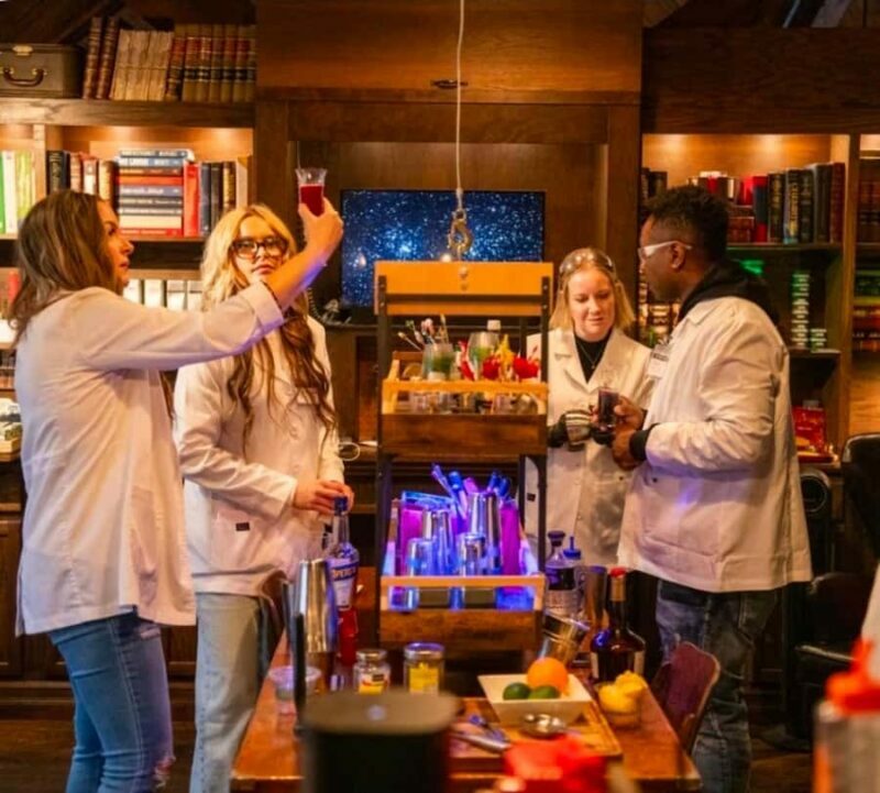 Seattle Photo Tour with a Private Photographer - Key Points