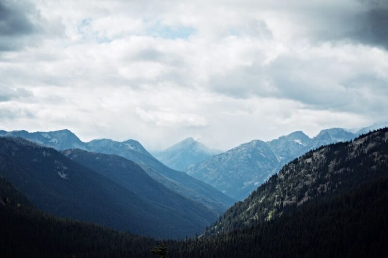 Seattle: Private Cascade Mountains and Waterfalls Day Tour - Leisure Time in Leavenworth