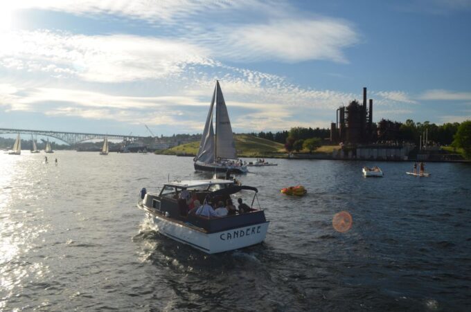 Seattle: Sightseeing Cruise - Accessibility and Restrictions