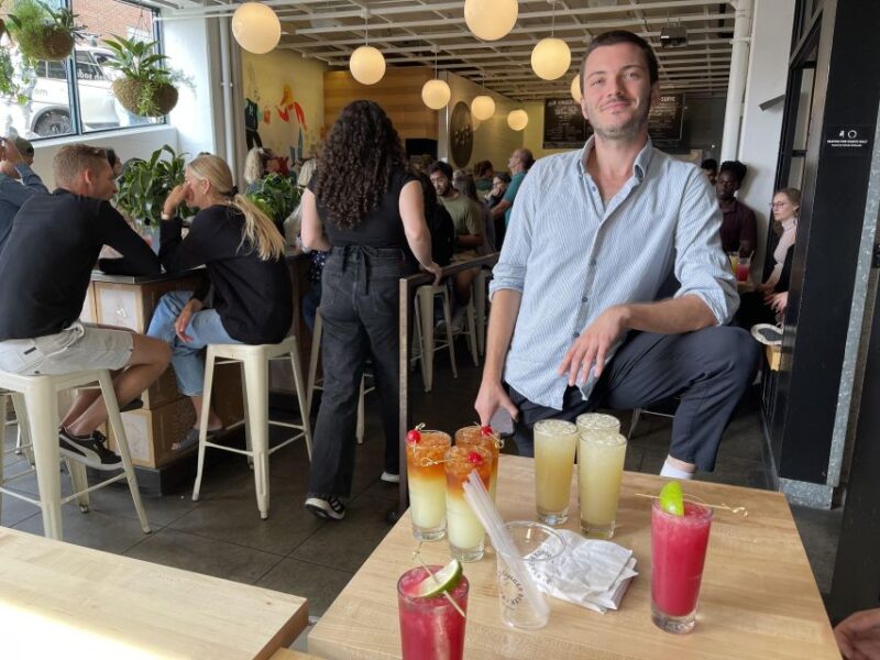 Seattle: Signature Cocktail Tour - Key Points