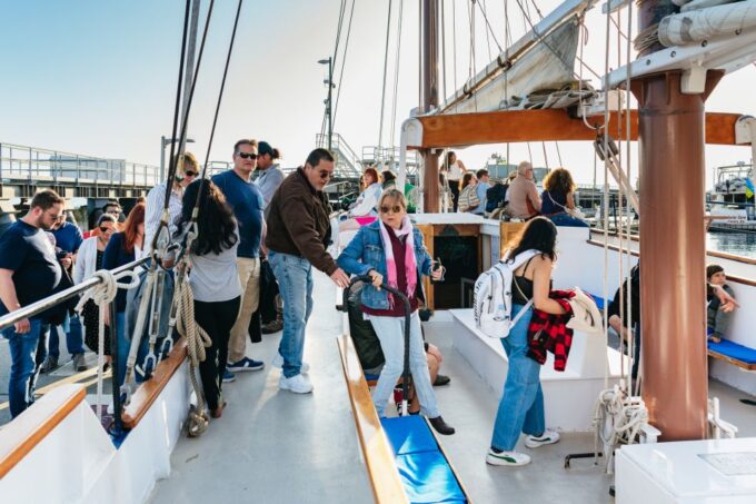 Seattle: Tall Sailboat Sunset Harbor Cruise - Includes