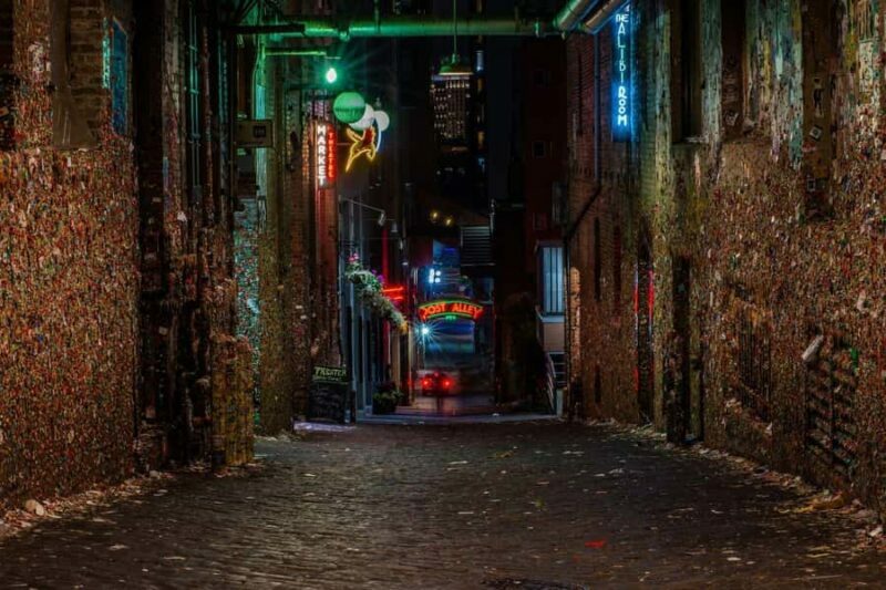 Seattle Terrors Spirits & Spirits Haunted Pub Crawl - FAQ