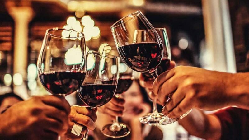 Seattle: Wine, Bread, Cheese and Chocolate Experience - Who Will Love This Tour?