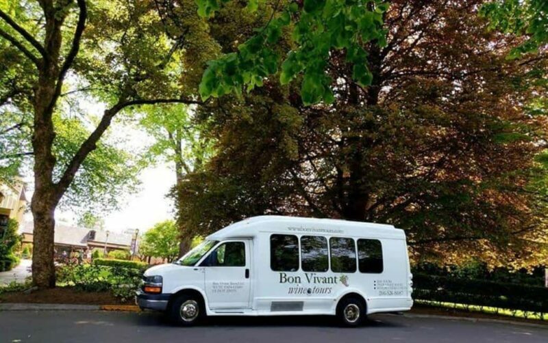 Seattle: Woodinville Guided Wine Tour with Optional Tastings - Boutique Wineries Offer Personal Charm