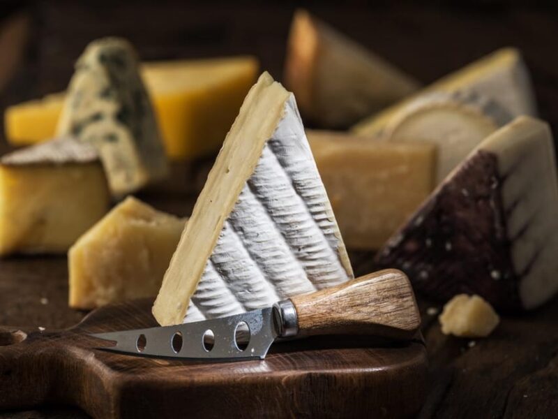 Secret 17TH Cellar Cheese & Wine Tasting in Paris - Understanding Wine and Cheese Pairing