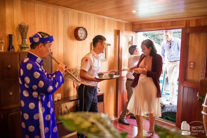 Secret Halong Cruise - the Responsible Excursion in Halong Bay - Deluxe and Premium Cabins