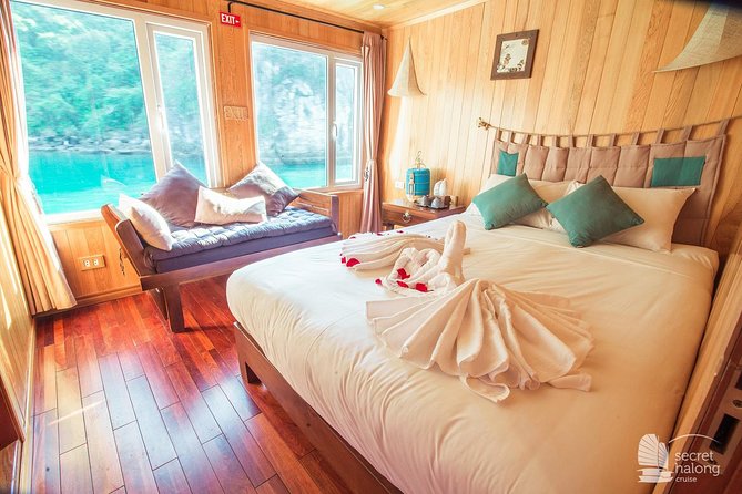 Secret Halong Cruise - the Responsible Excursion in Halong Bay - Inclusive Dining and Amenities