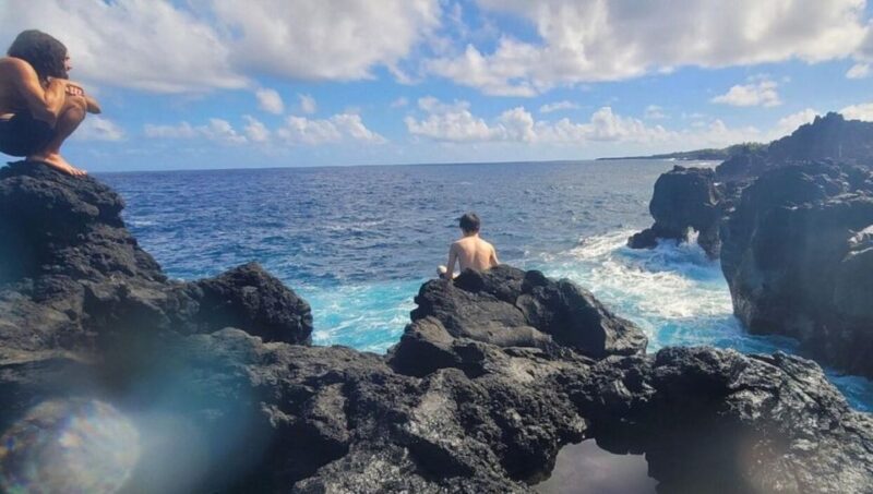 Secret Jungle Tide Pool Short Hike (Private) - Key Points