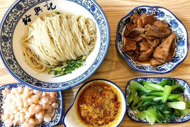 Secret Noodle and Wonton in Shanghai Alleyways With Local Beer - Renowned Wontons