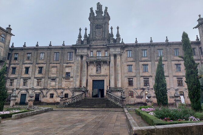Secrets of Compostela Private Tour - Meeting and End Points