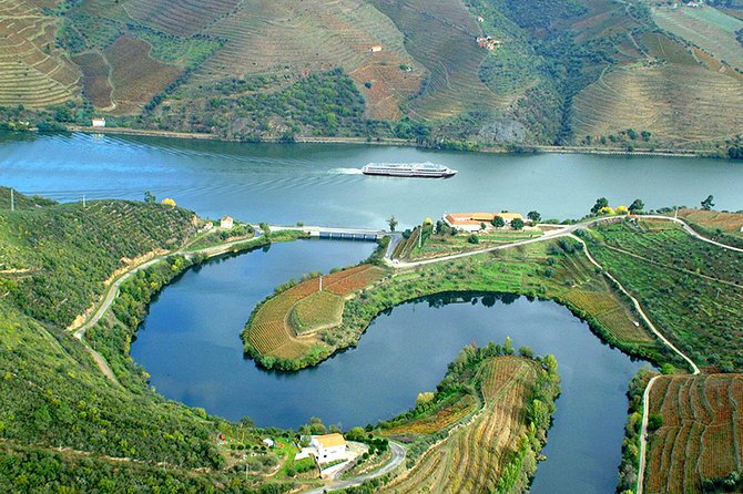 Secrets of Porto and Douro Valley With River Cruise - Tour Inclusions and Accessibility