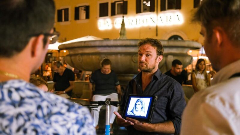 Secrets of Rome: Historical True Crime Small Group Tour - Captivating Tales of Forgotten Figures