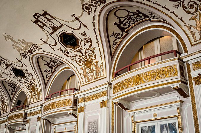 Secrets of the Château Laurier Hotel Tour - Who Should Consider This Tour?