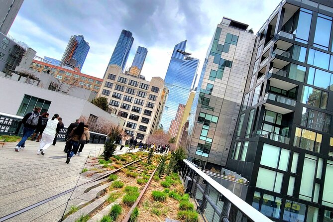 Secrets of the High Line - Getting to the High Line