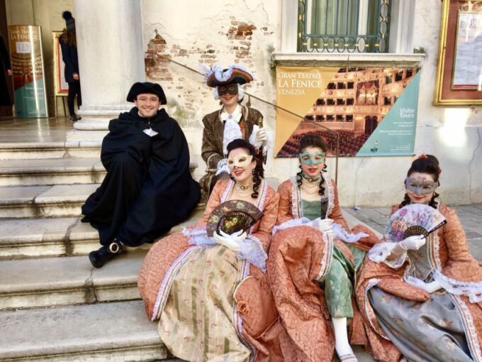 Secrets of Venice Carnival and Life of Casanova Tour - Meeting Point and Directions