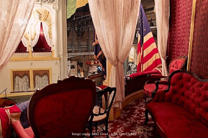 Secrets & Scandals: Washington DC Private Half-Day Walking Tour - Tour Overview