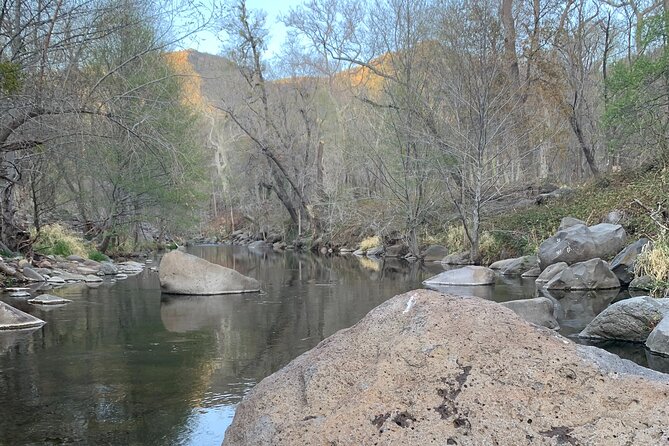 Sedona & Oak Creek Canyon 2-Hour Private Tours - Confirmation and Accessibility Information