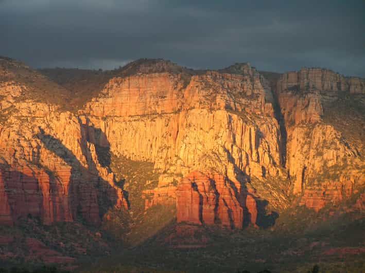 Sedona: PRIVATE Pavement 2-Hour Highlights Jeep Tour - Included Amenities