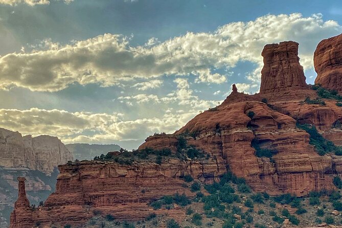 Sedona Sacred Canyons Loop Hike With a Private Guide - Meeting and Pickup