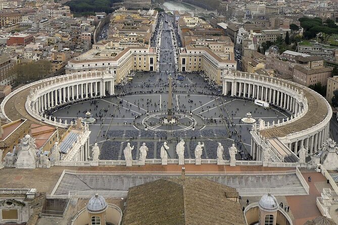 See 15 Rome Sights & Enter The Colosseum Skip-The-Line - Immersive Colosseum and Roman Forum Tour