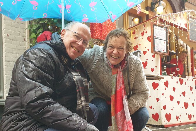See Love Signs: an Inspiring Private Walking Tour in the Hagues Royal Quarter - Accessibility and Pricing Details