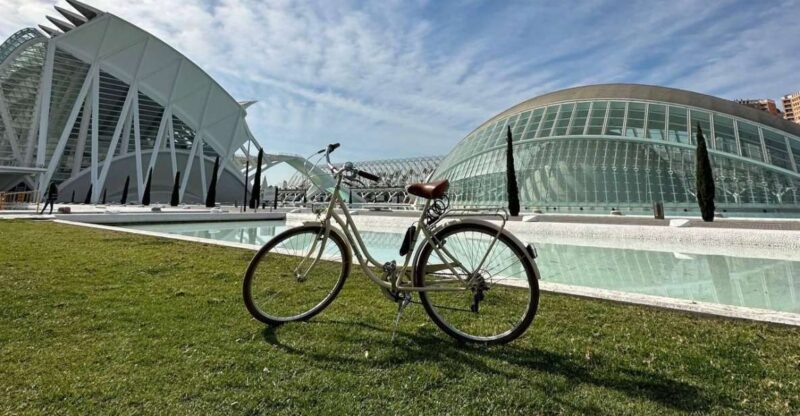 See Port Saplaya + City of Arts and Sciences on a Bike Tour - Duration and Inclusions of the Tour