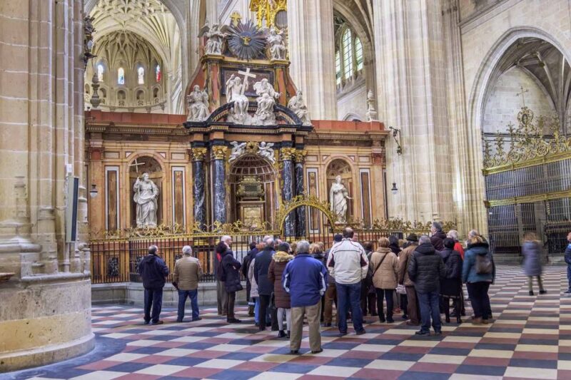 Segovia Cathedral Entrance Ticket - Accessibility and Meeting Point