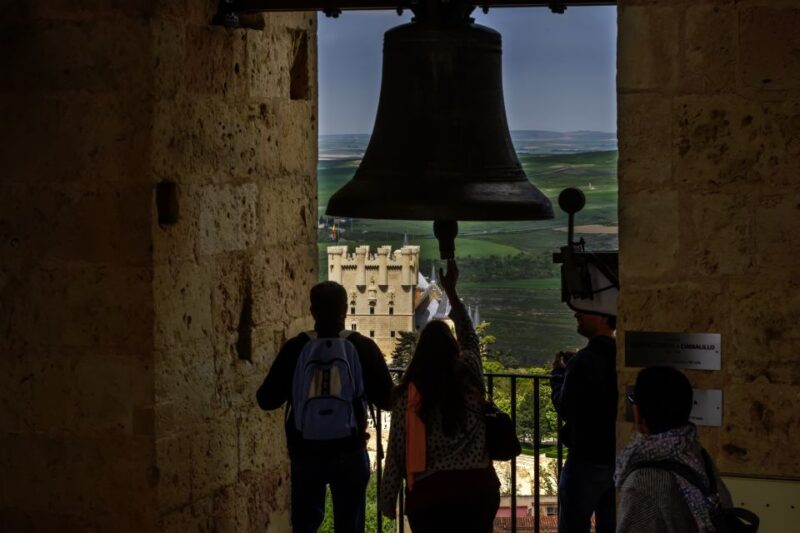 Segovia: Cathedral Tower Guided Tour - Customer Feedback Insights
