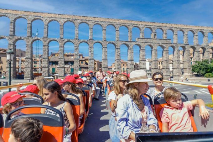 Segovia: City Sightseeing Hop-On Hop-Off Bus Tour - Accessibility and Language Support