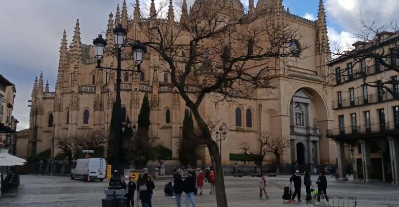 Segovia Heritage + Alcazar - Key Points