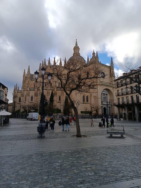 Segovia Heritage + Alcazar - Key Attractions