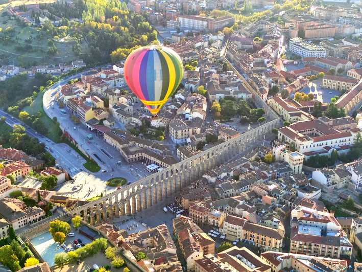 Segovia: Hot Air Balloon Flight With Optional Transfer - Inclusions and Services