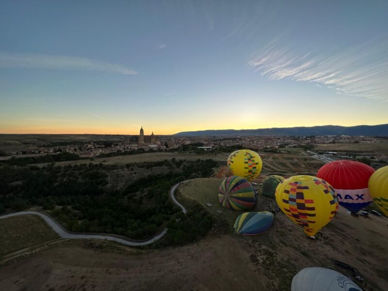 Segovia: Hot-Air Balloon Ride With Cava Toast & Picnic - Balloon Flight Experience