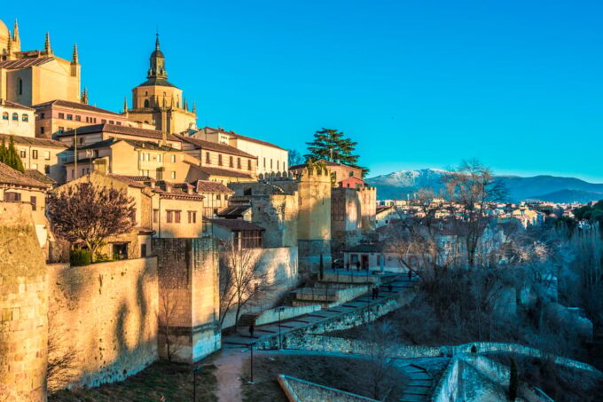 Segovia: Private Guided Tour With Flexible Route - Additional Attractions
