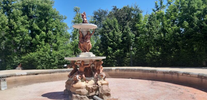 Segovia: Royal Palace of La Granja De San Ildefonso Tour - Exploring the Palace Interior