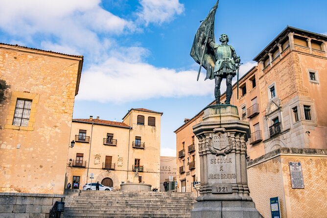 Segovia Scavenger Hunt and Sights Self-Guided Tour - Exploring Segovias Highlights