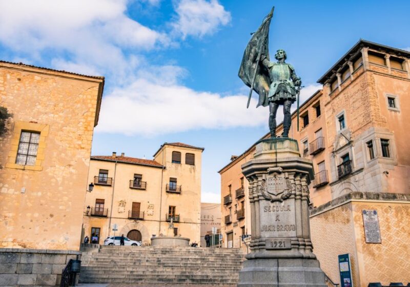 Segovia Scavenger Hunt and Sights Self-Guided Tour - Interactive Scavenger Hunt
